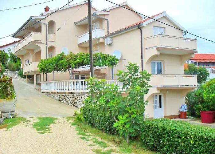 Lejlighed In With Terrace, Air Conditioning, Wifi, Washing Machine 87-2 *