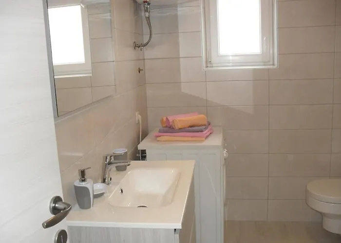In With Terrace, Air Conditioning, Wifi, Washing Machine 87-2 * Lopar